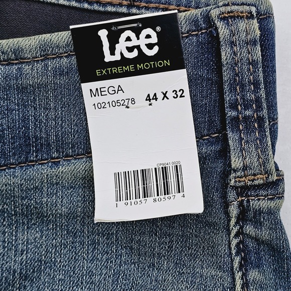 NEW Lee Extreme Motion Jeans Men 44W 32L Blue Athletic Tapered Leg Performance - Picture 13 of 13
